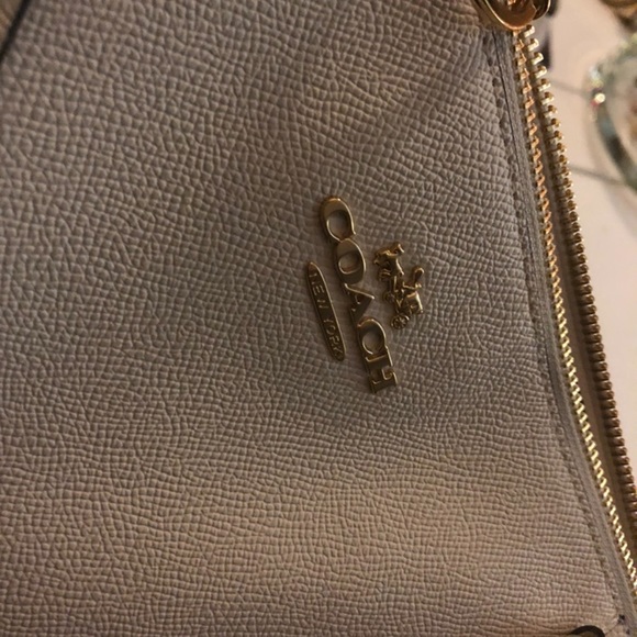 COACH AVA TOTE - Picture 4 of 4